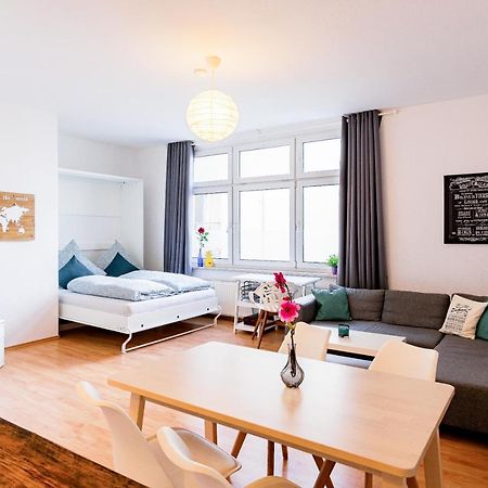 Helle Wohnung In Top-Lage, Hasselbachplatz - Altstadt, W-Lan, 4 Schlafplaetze Magdeburg Exteriör bild