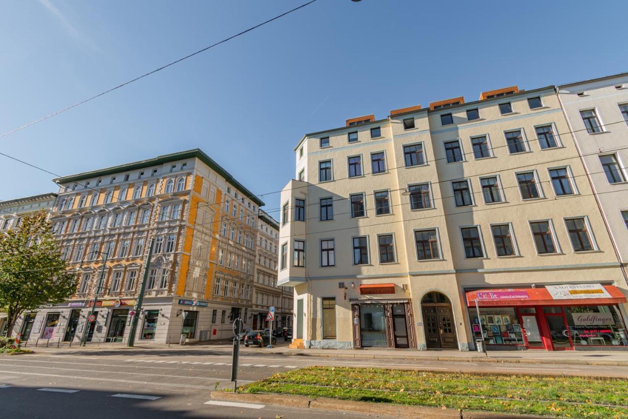 Helle Wohnung In Top-Lage, Hasselbachplatz - Altstadt, W-Lan, 4 Schlafplaetze Magdeburg Exteriör bild
