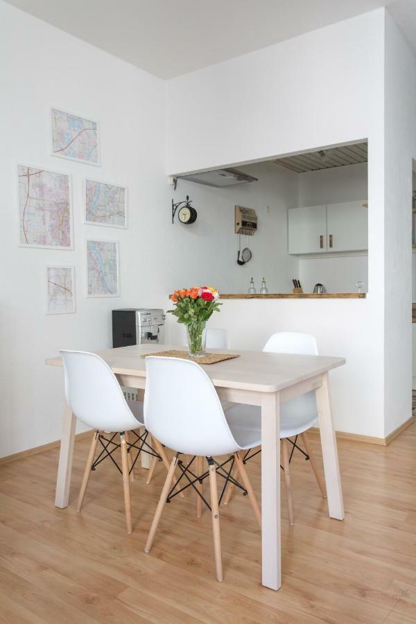 Helle Wohnung In Top-Lage, Hasselbachplatz - Altstadt, W-Lan, 4 Schlafplaetze Magdeburg Exteriör bild